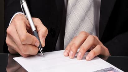 டல் அடிக்கும் டிஜிட்டல் இந்தியா திட்டம்; ஆன்லைன் பத்திரப்பதிவில் பெரும் சிக்கல்; மக்கள் அவதி...