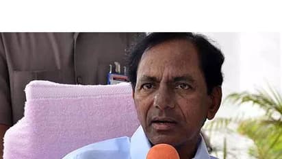 కేసిఆర్ పై సోషల్ మీడియాలో చురకలు షురూ