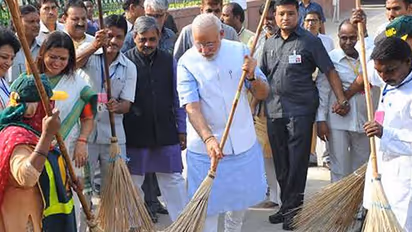 Mann Ki Baat @52: India will be open defecation-free by October 2019, says PM Modi