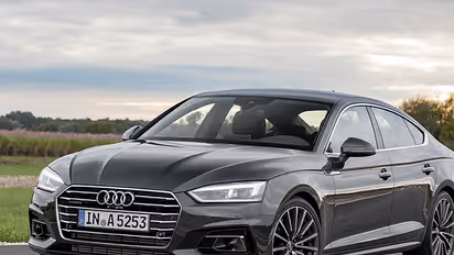 సూపర్ న్యూస్.. ధర తగ్గిన ఆడి కార్లు