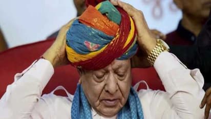 ഗുജറാത്ത് മുന്മുഖ്യമന്ത്രി ശങ്കര്സിന്ഹ് വഗേല എന്സിപിയില് നിന്ന് രാജിവെച്ചു