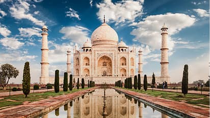 താജ് മഹലില് സന്ദര്ശകരുടെ എണ്ണം നിയന്ത്രിക്കാനൊരുങ്ങുന്നു