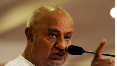 'ನನ್ನ ಮಗ ಬಿಜೆಪಿ ಜೊತೆ ಹೋಗಿ ಶಿಕ್ಷೆ ಅನುಭವಿಸಿದ್ದಾನೆ'