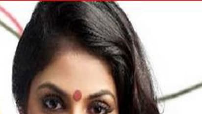 "നമ്മുടെ നിയമങ്ങള്ക്ക് പോലും പരിമിതികളുണ്ട്, പല പെണ്കുട്ടികളും ഇത്തരം സാഹചര്യത്തില് ആത്മഹത്യ ചെയ്തു പോകും": മൈഥിലി