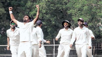 ரஞ்சி டிராபி: காலிறுதியில் பஞ்சாப்பை வீழ்த்தி அரையிறுதிக்கு முன்னேறியது சௌராஷ்டிரா 