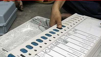 2018ರ ವಿಧಾನಸಭೆ ಚುನಾವಣೆಯಲ್ಲಿ ಸ್ಟಾರ್ ವಾರ್ : ಚುನಾವಣೆ ಎದುರಿಸಲು ನಟ ನಟಿಯರ ಸಿದ್ಧತೆ