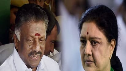 சசிகலா மீது இன்றும் அபிமானம் வைத்துள்ளேன்.. ஜெ.மரணத்தில் எனக்கு எந்த சந்தேகமும் இல்லை.. ஓபிஎஸ் அந்தர் பல்டி