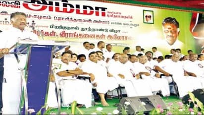 ''டீக்கடையில் டீ குடிக்கிறார்; ஆனால், டீக்கடையே நாங்கதான் நடத்துறோம்'' ஸ்டாலினை ஓட்டும் குசும்புகார பன்னீரு...