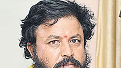 ఇసుక కొరతపై ఆందోళన... చింతమనేని గృహ నిర్భందం