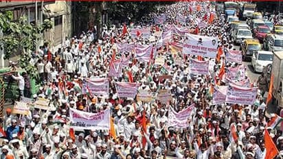 ಮೀಸಲಾತಿ ಬೇಡಿಕೆಗೆ ಮರಾಠಿಗರ ಬೃಹತ್ ಪ್ರತಿಭಟನೆ