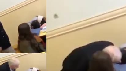 (ವಿಡಿಯೋ)ಅಬ್ಬಾ...! ತರಗತಿಯಲ್ಲಿ ಮಲಗಿದ್ದ ವಿದ್ಯಾರ್ಥಿನಿಯೊಂದಿಗೆ ಶಿಕ್ಷಕ ಮಾಡಿದ ಕಿತಾಪತಿ ಇದು!