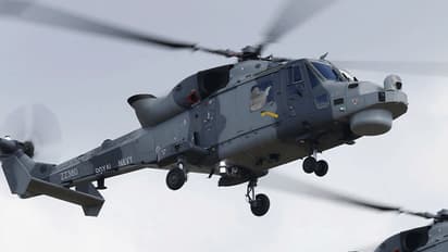 अगस्ता वेस्टलैंड घोटाला : पूर्व रक्षा सचिव और वायुसेना अफसरों पर चलेगा केस, CBI ने दाखिल की पूरक चार्जशीट