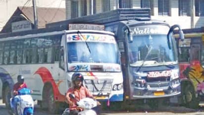 ದುಬಾರಿ ದರ ಏರಿಕೆ : ಖಾಸಗಿ ಬಸ್ಗಳಿಗೆ ಶಾಕ್