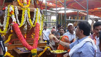 Here's where minister DK Shivakumar prays to bail him out of all his troubles!
