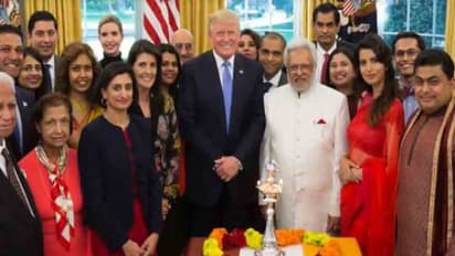 வெள்ளை மாளிகையில் முதல் முதலாக தீபாவளி கொண்டாடிய அமெரிக்க பிரதமர்…