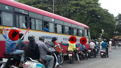 Traffic cops apply helmet rule only for public, not for protesters, political parties