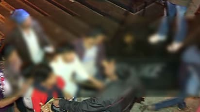 ಕಳೆದ ವರ್ಷ ಅಹಿತಕರ ಘಟನೆ ನಡೆದರೂ, ಈ ವರ್ಷವೇಕೆ ಹೊಸ ವರ್ಷಾಚರಣೆ?: ಸ್ವಾಮೀಜಿ