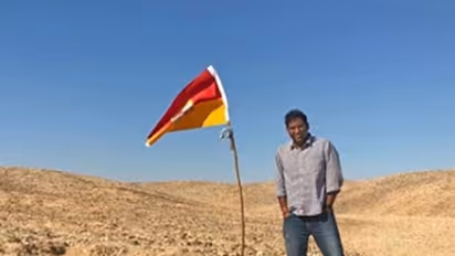Indian man declares himself 'king' of unclaimed no man's land and it's brilliant!
