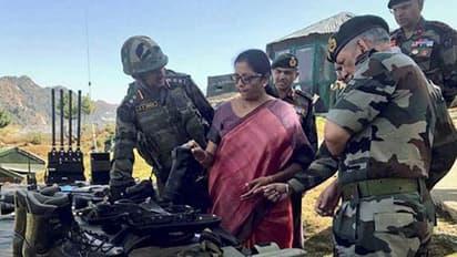 പ്രതിരോധമന്ത്രി നിര്മ്മല സീതാരാമന് ഇന്ന് സിയാച്ചിന് സന്ദര്ശിക്കും