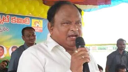 ఆమంచి వీడినా నష్టం లేదు, అధిష్టానం ఆదేశిస్తే చీరాల నుంచి పోటీ చేస్తా: కరణం బలరాం