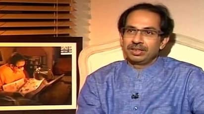 "அப்படியே பாகிஸ்தானை நசுக்கிப் போட வேண்டும்" - கொக்கரிக்கும் சிவசேனா