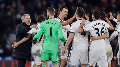 Chelsea vs United: Team news, starting XIs for FA Cup quarter final clash