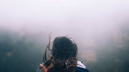 അമ്മയെന്നോട് പറഞ്ഞു, നീയിതാരോടും പറയരുത്!