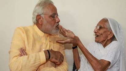 பிரதமர் மோடியின் பிறந்தநாள் இன்று..! பாஜகவினர் உற்சாக கொண்டாட்டம்..! உலகின் 2-வது பெரிய அணையான சரோவர் அணையை நாட்டுக்கு அர்ப்பணிக்கிறார் மோடி..!