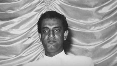 গ্রাফিক্স ডিজাইনার থেকে পরিচালক, জেনে নিন সত্যজিতের অজানা কাহিনি