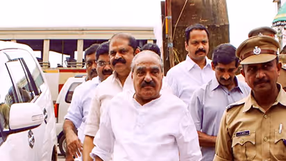 Kerala Congress (M) to keep equal distance from UDF, LDF