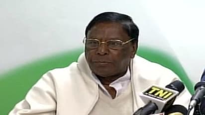 Puducherry chief minister, Kiran Bedi argue over Pongal gift hamper scheme