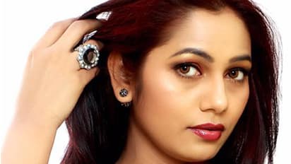 ಸ್ಯಾಂಡಲ್’ವುಡ್ ಪ್ರಸಿದ್ಧ ನಟಿ ಬಾಳಲ್ಲಿ ಎದುರಾಯ್ತು ಬಿರುಕು