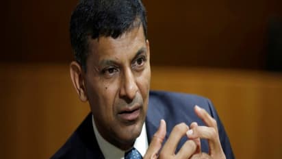 அதிகரிக்கும் கணினி, இயந்திரங்களின் பயன்பாடு! 15 ஆண்டுகளில் மனிதர்களின் வேலைக்கு அச்சுறுத்தல்! ரகுராம் ராஜன் அச்சம்