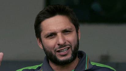 திறமைசாலிகள் பாகிஸ்தானில் மட்டுமே இருப்பதுபோல ஒரு ஆல்டைம் அணி தேர்வு! இதுக்கு அஃப்ரிடி சும்மா இருந்திருக்கலாம்