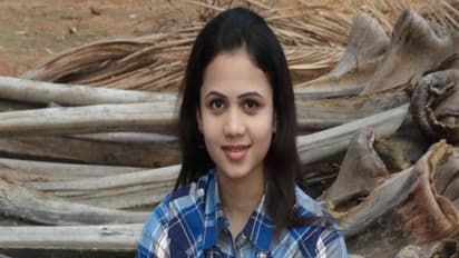 தொகுப்பளிகளை கண்டித்து சூர்யாவிற்கு வரிந்து கட்டிய விஜே மணிமேகலை...!