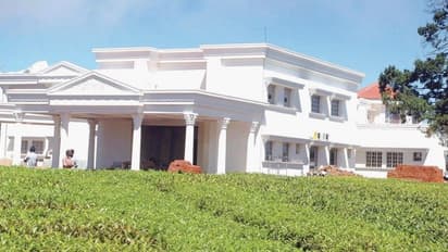 இது நம்ம தம்பி தான்... விட்டுடுங்க... கொடநாடு வழக்கில் வசமாக சிக்கிய அதிமுக முன்னாள் அமைச்சர்..!