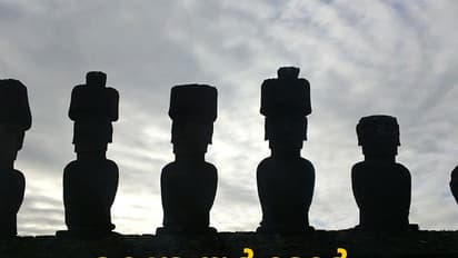 അവര് ചരിത്രം മാറ്റിയെഴുതുന്നത് വെറുതെയല്ല!