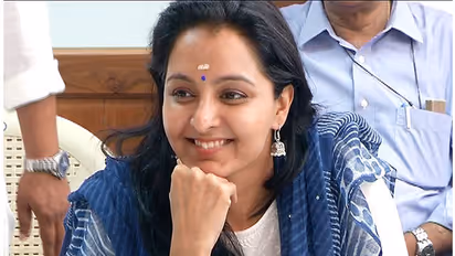 WOW: Manju Warrier replaces Vidya Balan as Madhavikutty in Aami