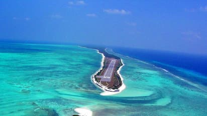 ഇന്ത്യയിലെ ഈ വിമാനത്താവളങ്ങള് മായക്കാഴ്ചകളാല് നിങ്ങളെ അമ്പരപ്പിക്കും!