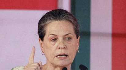 ಸ್ವಾತಂತ್ರ್ಯ ಹೋರಾಟದಲ್ಲಿ ಆರೆಸ್ಸೆಸ್ ಕೊಡುಗೆ ಶೂನ್ಯ: ಸೋನಿಯಾ ಟೀಕೆ