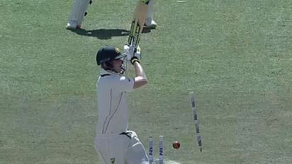 India rattles Australia; Bowlers put hosts in command!