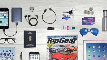 Versatyl Bomber: This ultimate jacket has room for all your gadgets