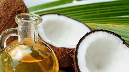 വെളിച്ചെണ്ണയോ, എള്ളെണ്ണയോ, കടുകെണ്ണയോ മികച്ചത്?