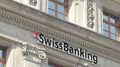 அடுத்த அதிரடி... கறுப்பு பணம் பதுக்கிய இந்தியர்கள் யார்..? மத்திய அரசிடம் சுவிஸ் வங்கி இன்று பட்டியல் அளிப்பதாக தகவல்!