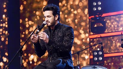 నాగార్జునకు ఊహించని సర్ ప్రైజ్ ఇచ్చిన అఖిల్