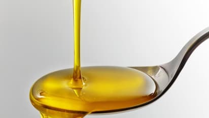 உங்களுக்குத் தெரியுமா? ஒரு நபருக்கு நாள் ஒன்றுக்கு இவ்வளவு எண்ணெய் தேவை...