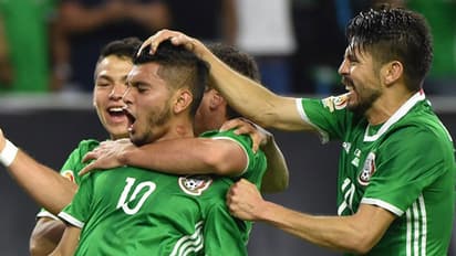 കോപ്പ അമേരിക്ക: സമനില തെറ്റാതെ വെനസ്വേലയും മെക്സിക്കോയും ക്വാര്ട്ടറില്