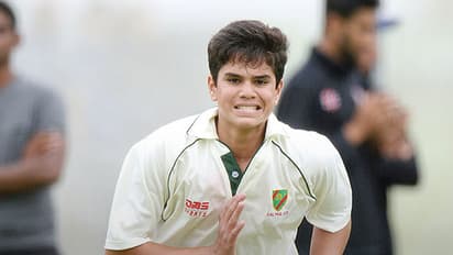IPL 2020: Arjun Tendulkar spotted with Mumbai Indians’ players in UAE