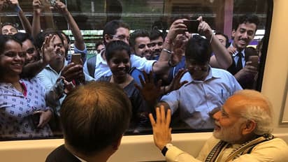 ദക്ഷിണകൊറിയൻ പ്രസിഡന്റിനൊപ്പം മെട്രോയിൽ സഞ്ചരിച്ച് മോദി