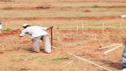 கட்டிடத்தின் சதுர அடியை எப்படி அளப்பது?